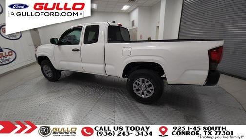 2022 Toyota Tacoma SR