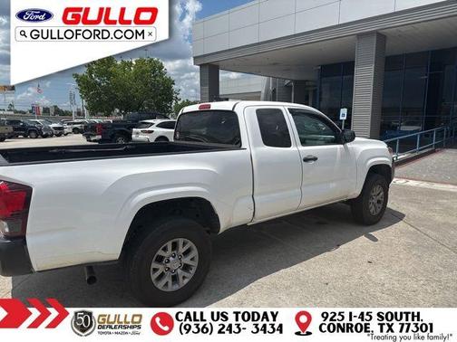 2022 Toyota Tacoma SR