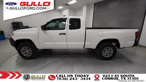 2022 Toyota Tacoma SR