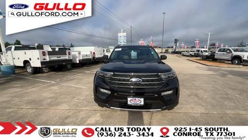AGATE BLACK METALLIC 2022 Ford Explorer XLT