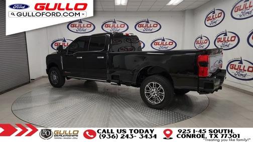 2025 Ford F-350 PLATINUM