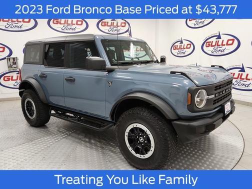 2023 Ford Bronco BASE