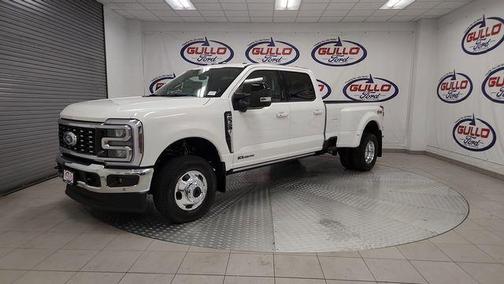 2026 Ford F-350 Lariat Super Duty