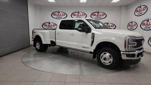 2026 Ford F-350 Lariat Super Duty