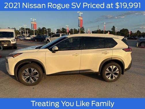 2021 Nissan Rogue SV