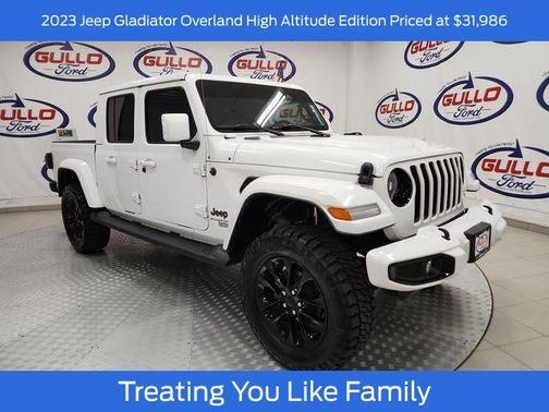 2023 Jeep Gladiator Overland