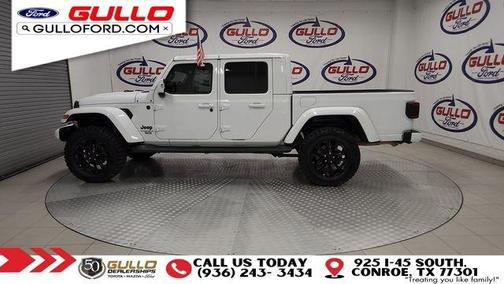 2023 Jeep Gladiator Overland