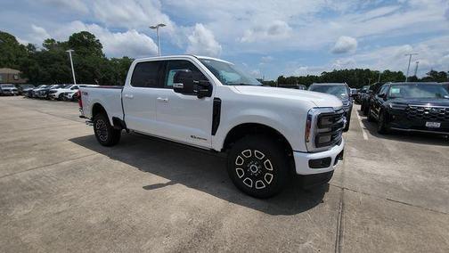 2025 Ford F-250 Platinum
