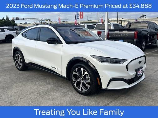 STAR WHITE MET TRI-COAT 2023 Ford Mustang Mach-E PREMIUM