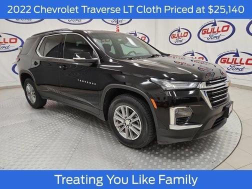 2022 Chevrolet Traverse LT Cloth