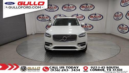 2022 Volvo XC90 Recharge Plug-In Hybrid T8 Inscription Expression 7 Passenger