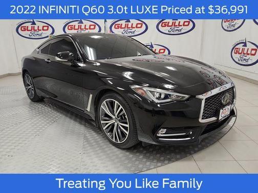 2022 INFINITI Q60 LUXE