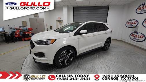 2022 Ford Edge ST