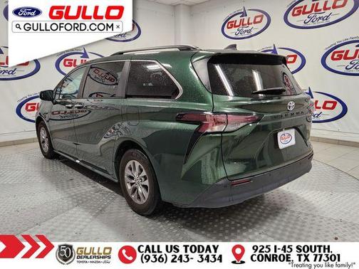 2023 Toyota Sienna XLE