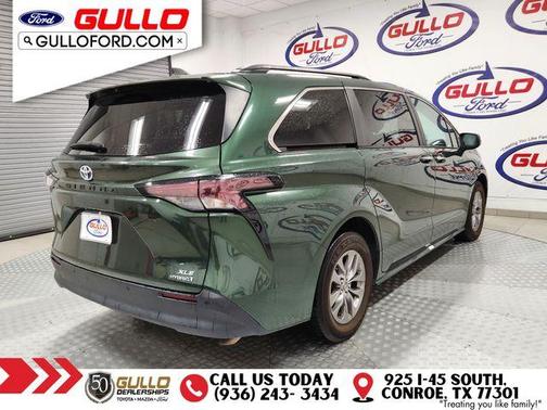 2023 Toyota Sienna XLE