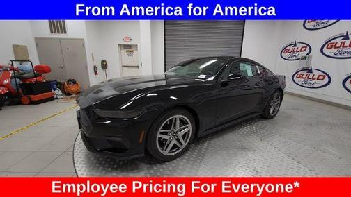 2025 Ford Mustang EcoBoost