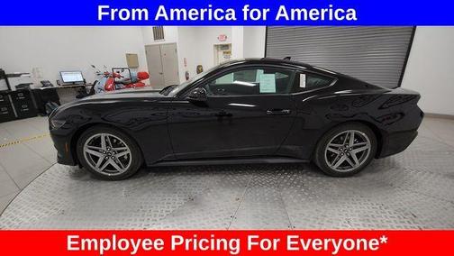 2025 Ford Mustang EcoBoost