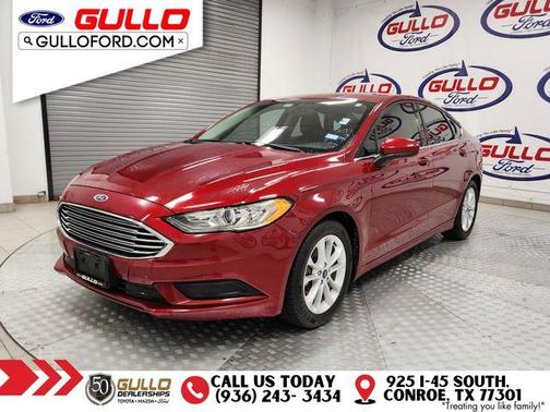 2017 Ford Fusion SE
