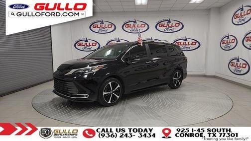 2023 Toyota Sienna Platinum 7 passenger