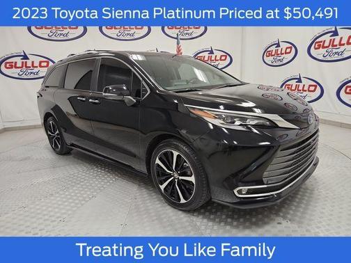 2023 Toyota Sienna Platinum 7 passenger