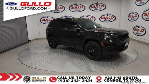 2023 Jeep Grand Cherokee Laredo