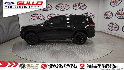 2023 Jeep Grand Cherokee Laredo