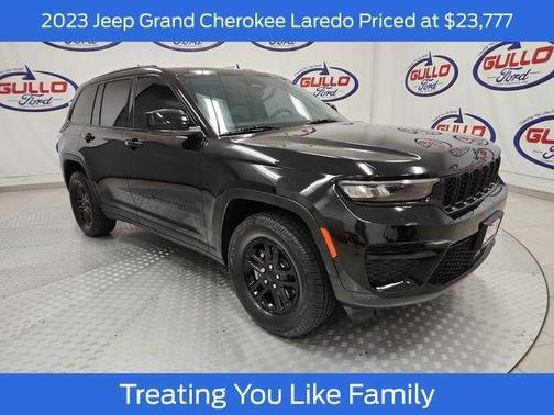 2023 Jeep Grand Cherokee Laredo