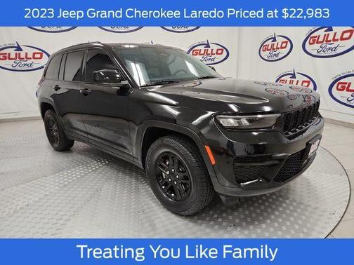 2023 Jeep Grand Cherokee Laredo