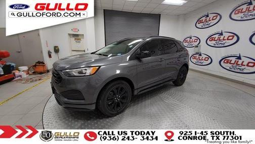 2022 Ford Edge SE