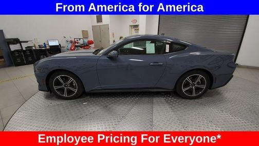 2025 Ford Mustang EcoBoost