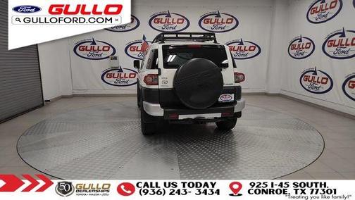 2013 Toyota FJ Cruiser Base