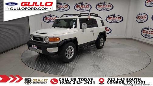 2013 Toyota FJ Cruiser Base