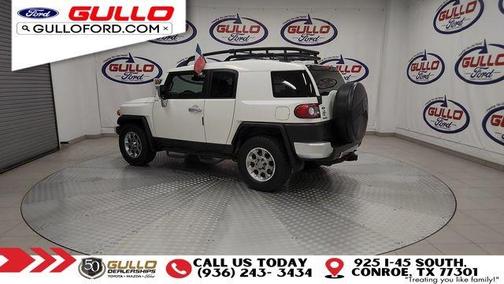 2013 Toyota FJ Cruiser Base