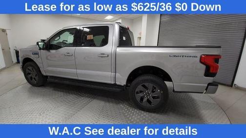2025 Ford F-150 Lightning Flash