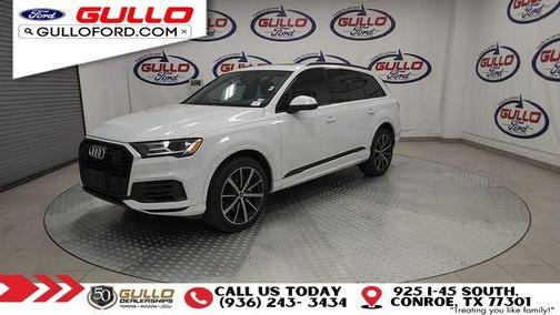 2022 Audi Q7 55 Premium Plus