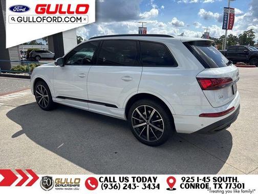 2022 Audi Q7 55 Premium Plus