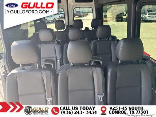 2024 Mercedes-Benz Sprinter 2500 144 WB Standard Roof Passenger