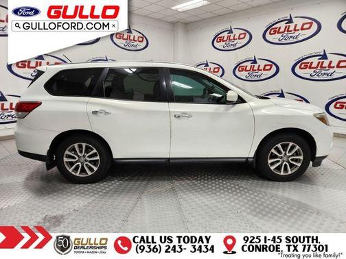 2014 Nissan Pathfinder S