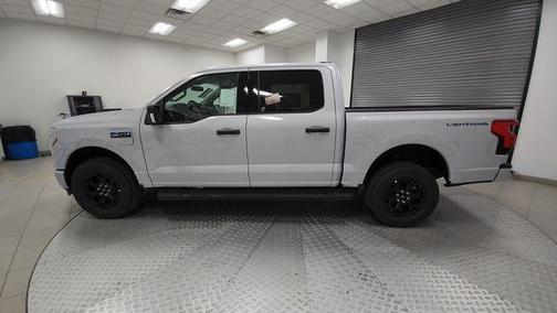 2025 Ford F-150 Lightning XLT