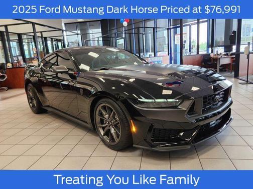2025 Ford Mustang Dark Horse