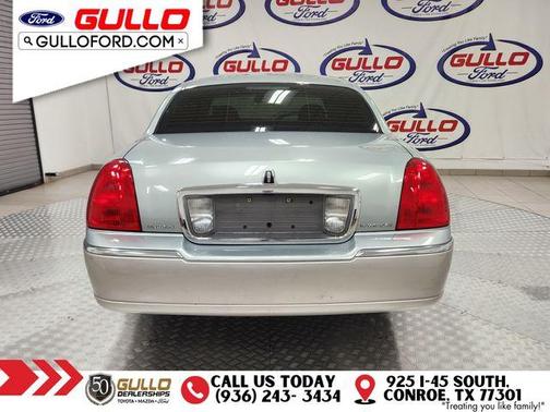 2007 Lincoln Town Car Signature Limited