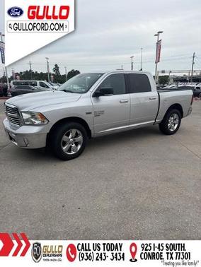 Bright Silver Clearcoat Metallic 2019 RAM 1500 Classic SLT