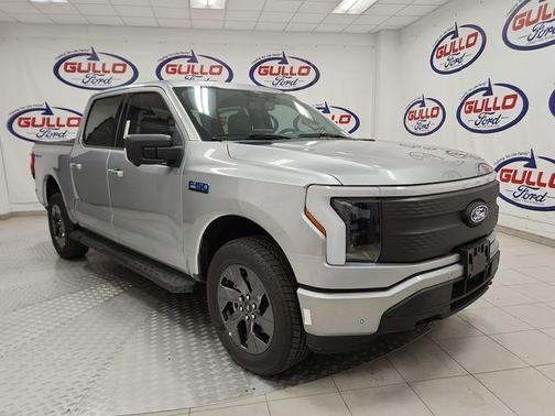 2025 Ford F-150 Lightning Flash