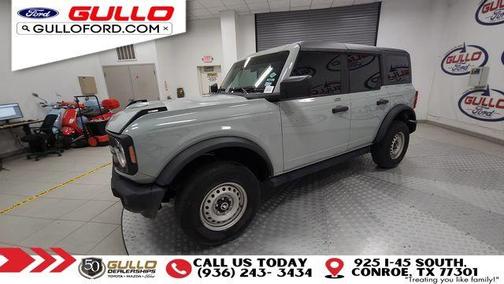 2023 Ford Bronco Base