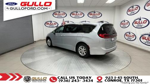 Silver Mist Clearcoat 2023 Chrysler Pacifica TOURING L