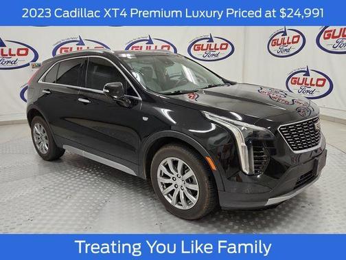 2023 Cadillac XT4 Premium Luxury