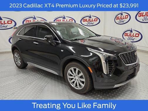 2023 Cadillac XT4 Premium Luxury