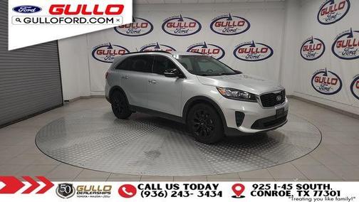 2019 Kia Sorento S