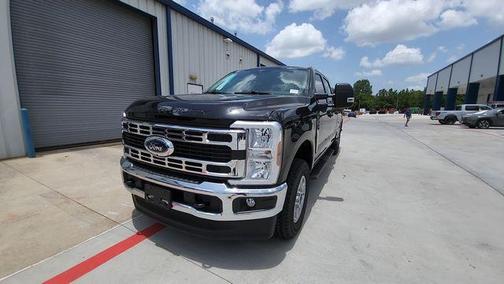 2025 Ford F-250 XLT