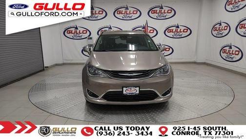 2018 Chrysler Pacifica Hybrid Limited